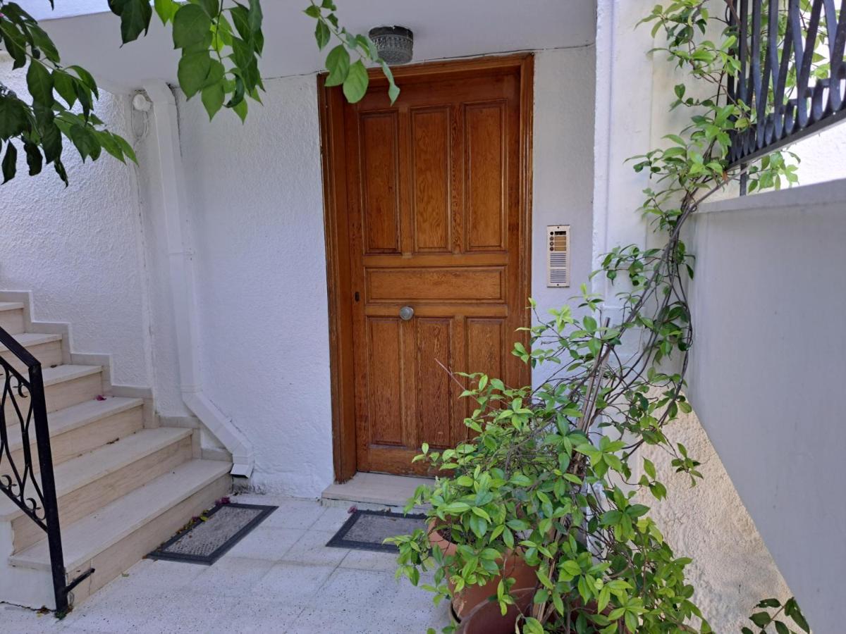Artemis And Fillo Loutra Edipsou (Evia)