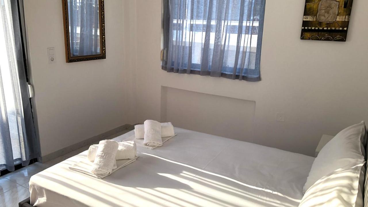Artemis And Fillo Apartment *